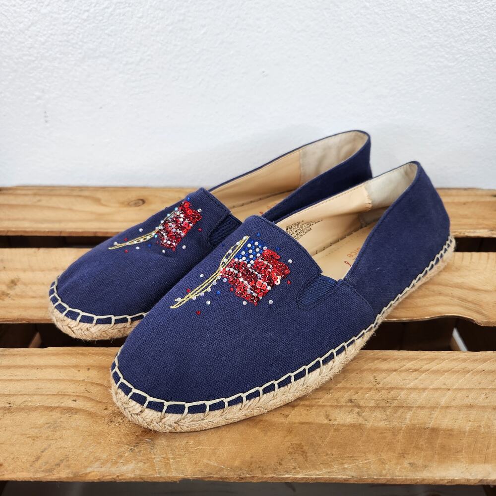 Quaker Factory Fenla Blue Studded American Flag Americana Women's Shoes Sz. 8